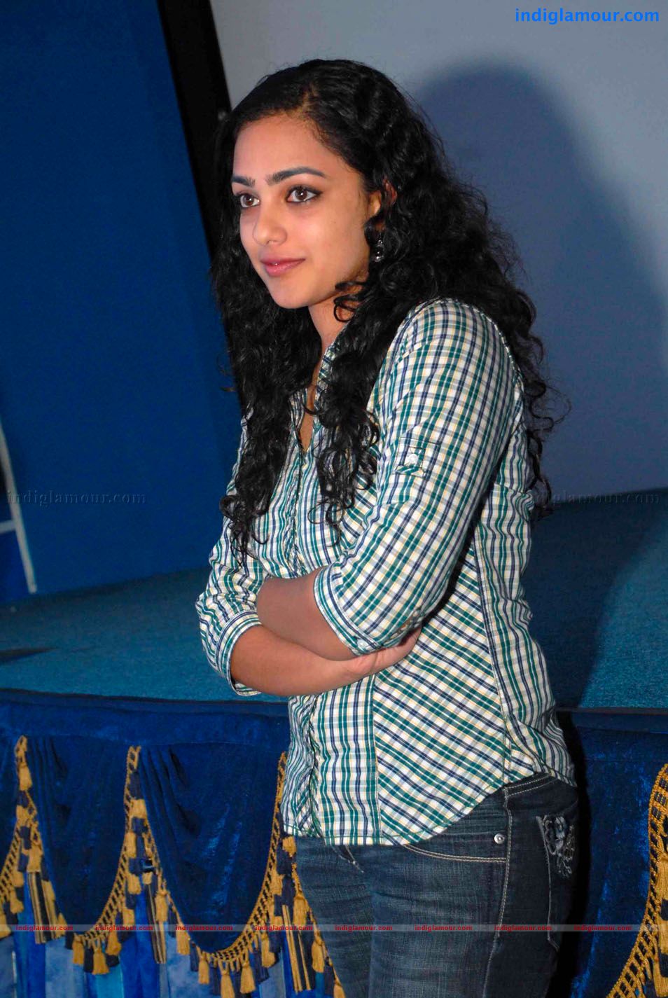 Nithya Menon Actress hd photo
