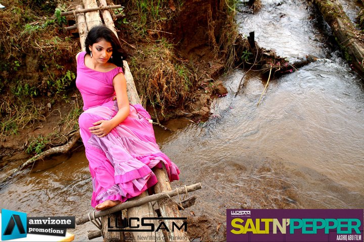 Mythili Actress hd photo