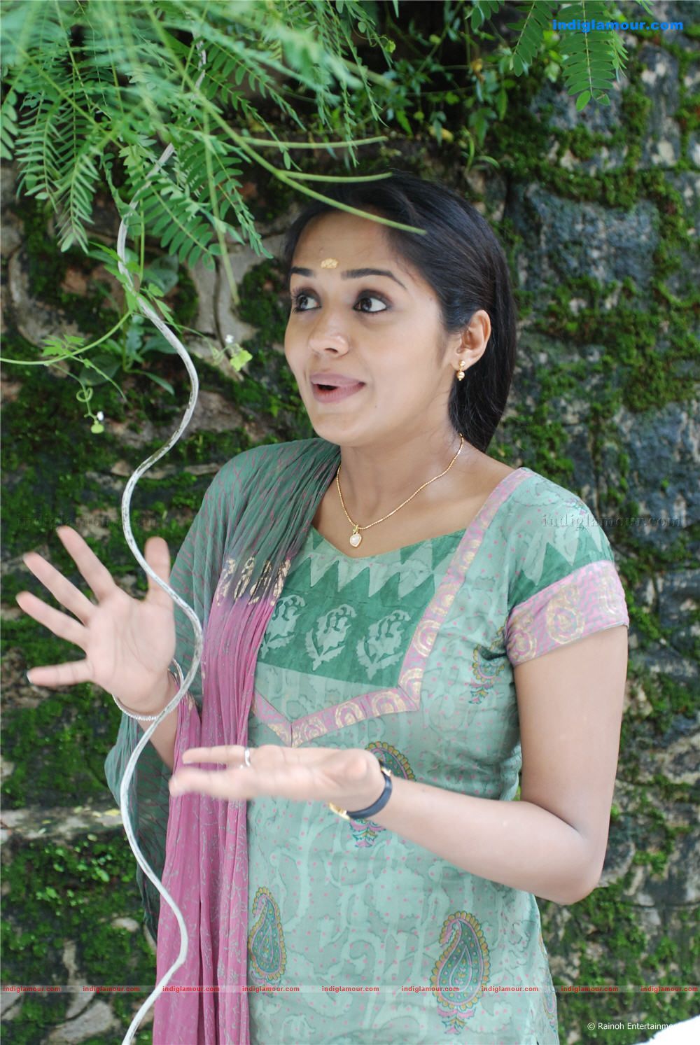 Ananya Actress hd photo