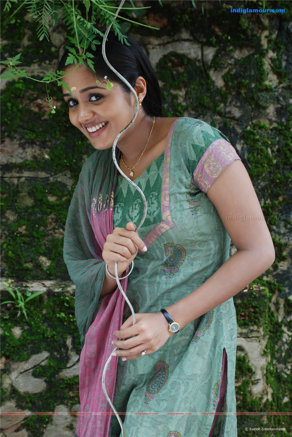 Ananya Actress hd photo