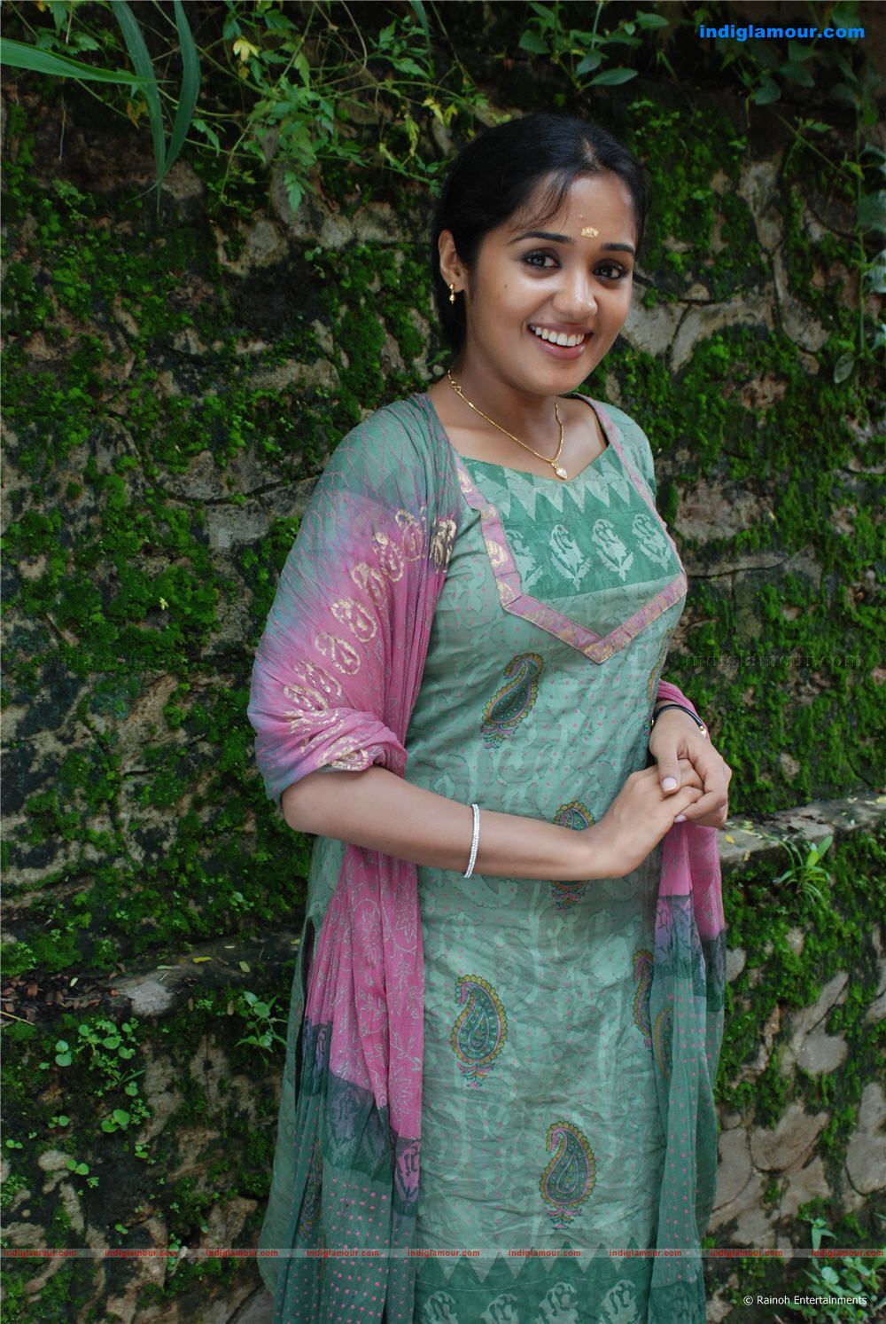 Ananya Actress hd photo