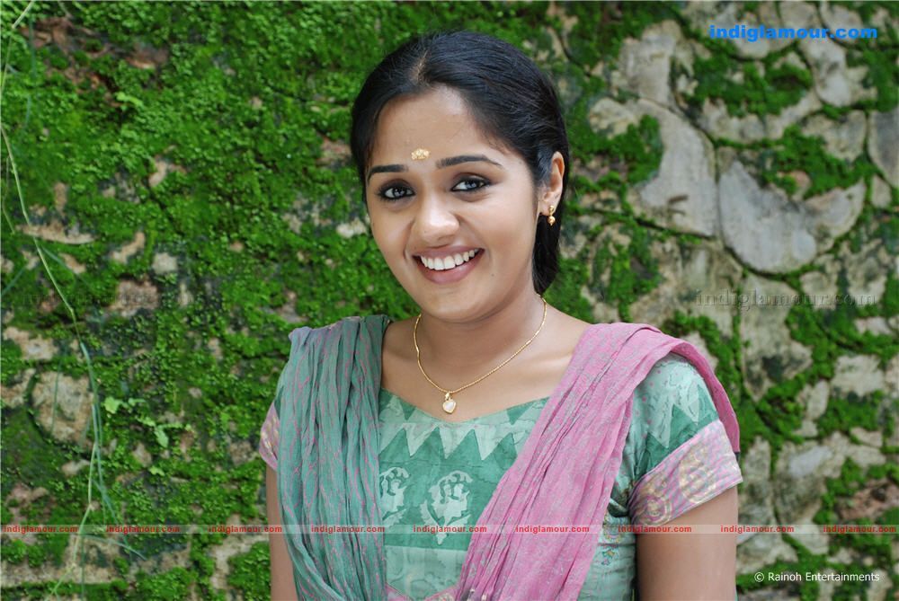 Ananya Actress hd photo