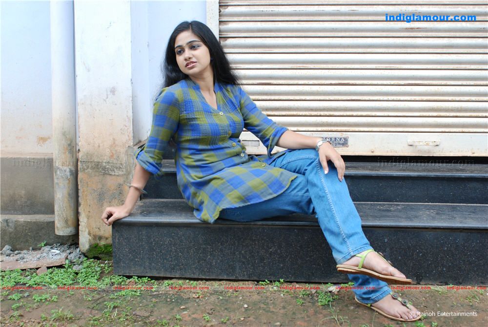 Vidya Unni Actress hd photo