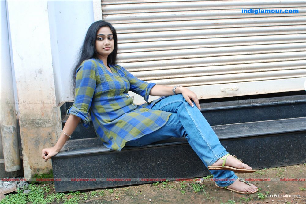 Vidya Unni Actress hd photo