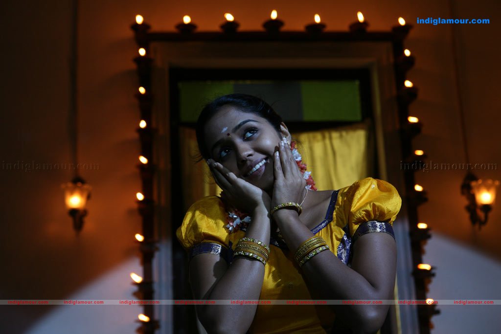 Ananya Actress hd photo