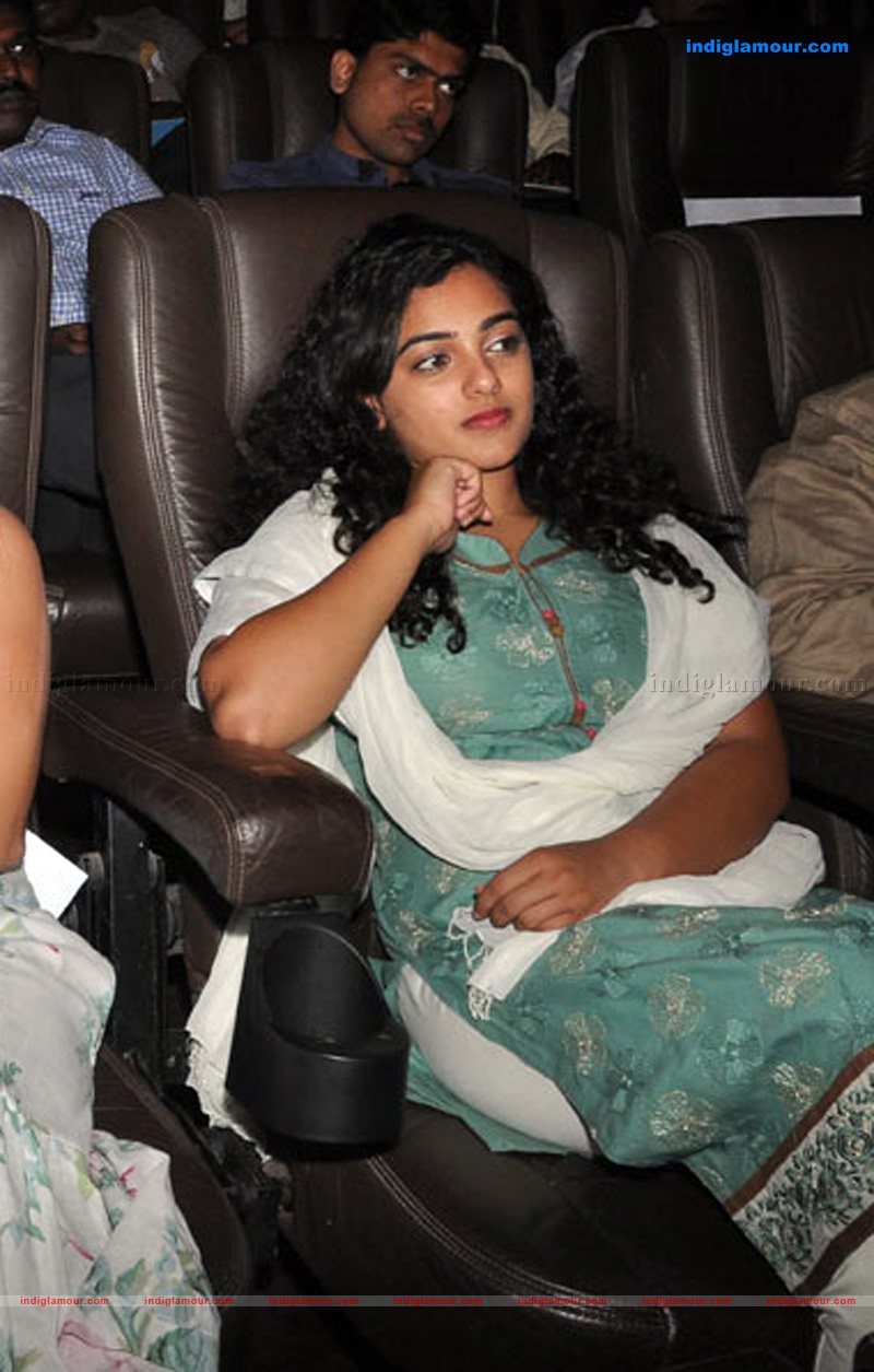 Nithya Menon Actress hd photo