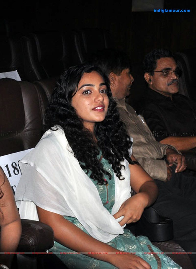 Nithya Menon Actress hd photo