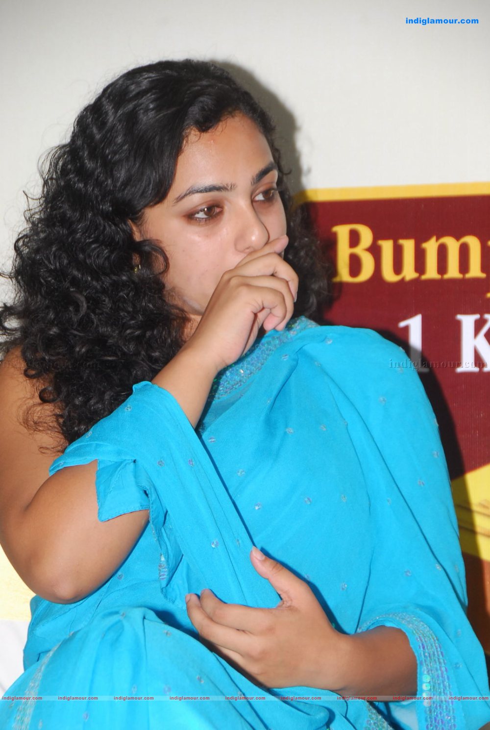 Nithya Menon Actress hd photo