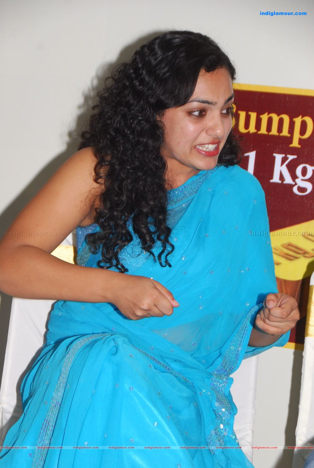 Nithya Menon Actress hd photo