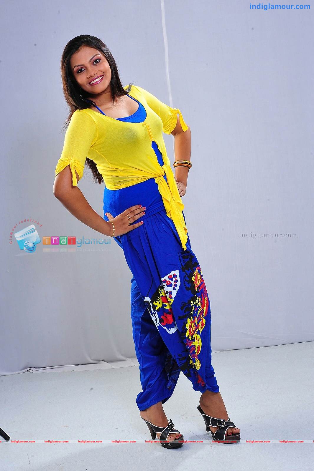 Madhavi Actress hd photo