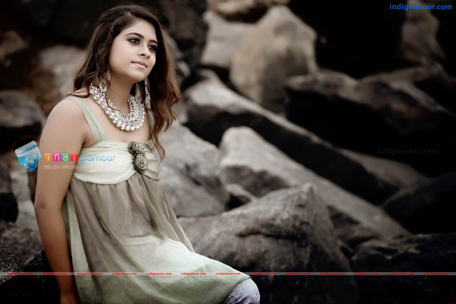 Priyalal Actress hd photo