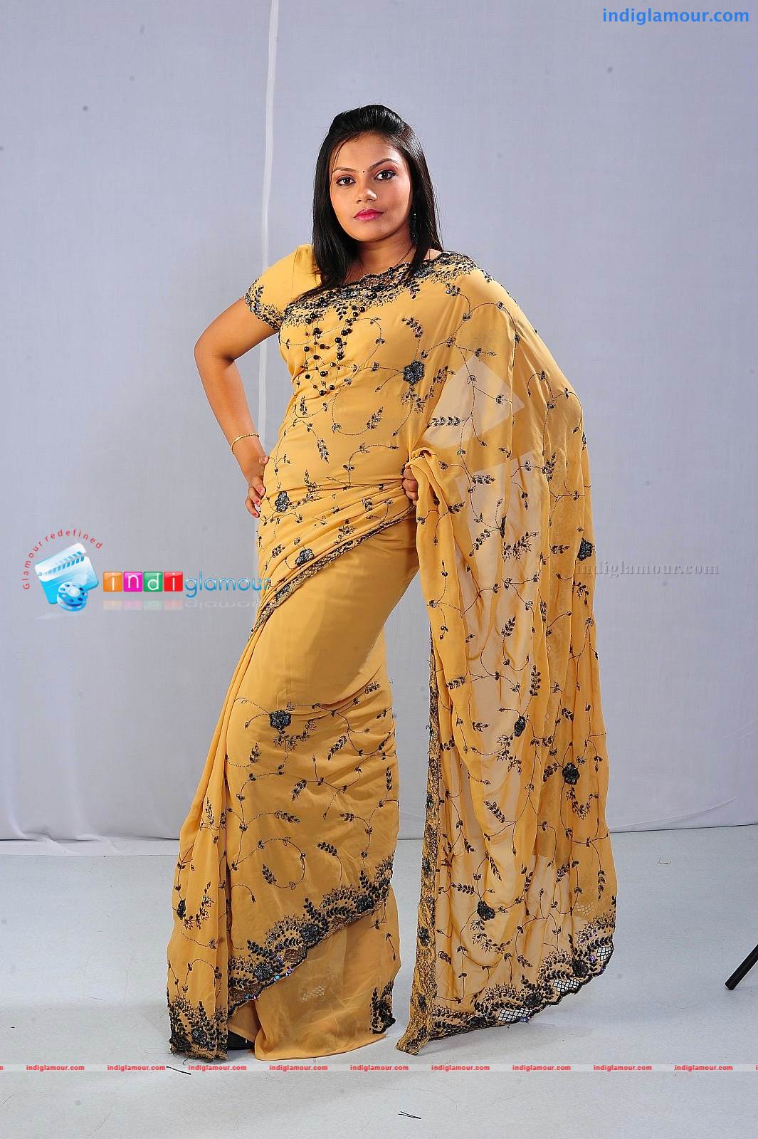 Madhavi Actress hd photo