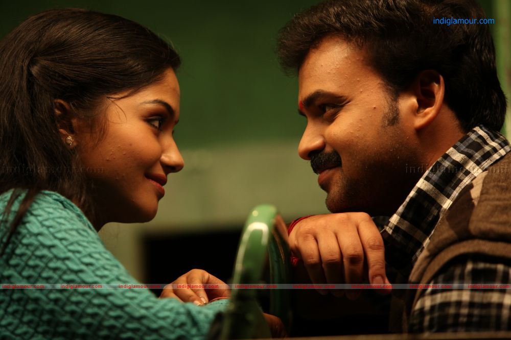 Vaigha Actress hd photo