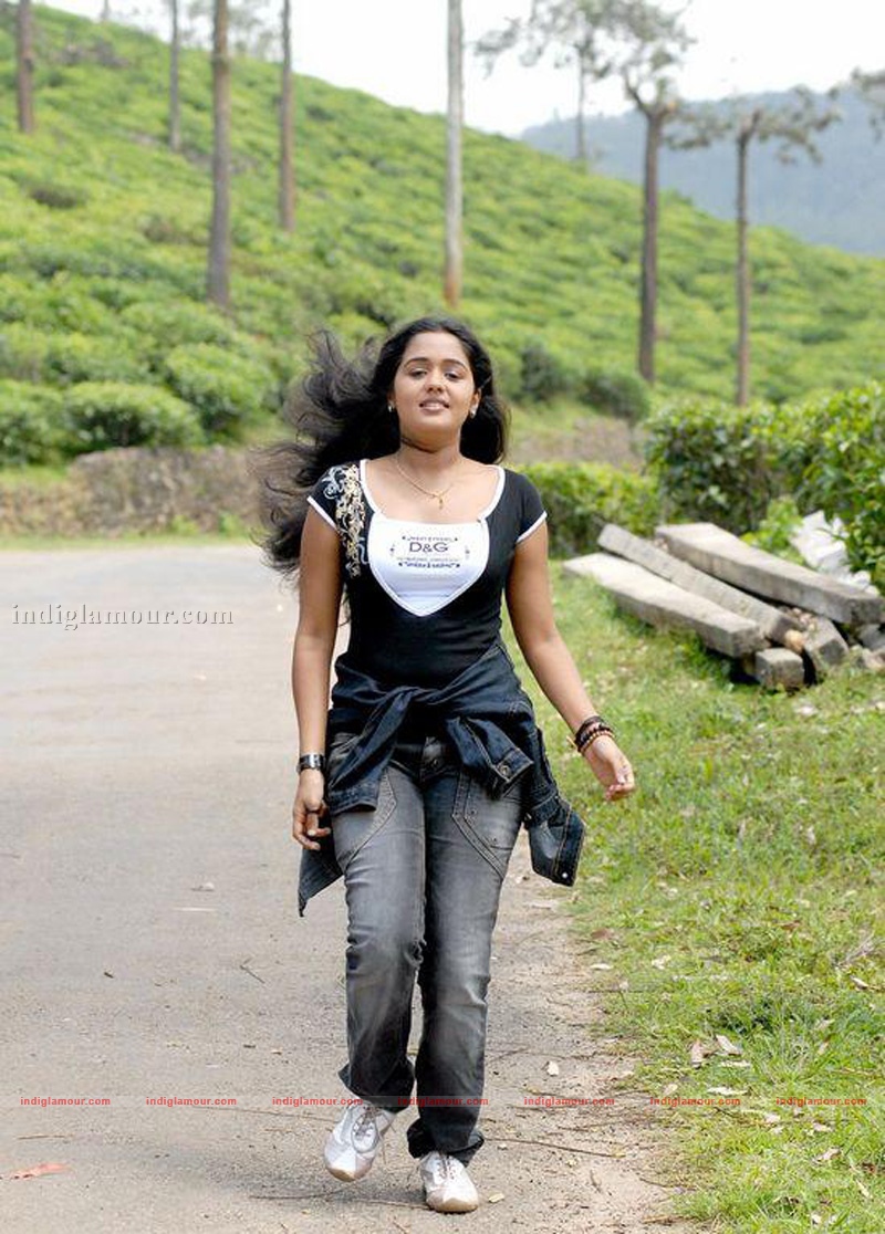 Ananya Actress hd photo