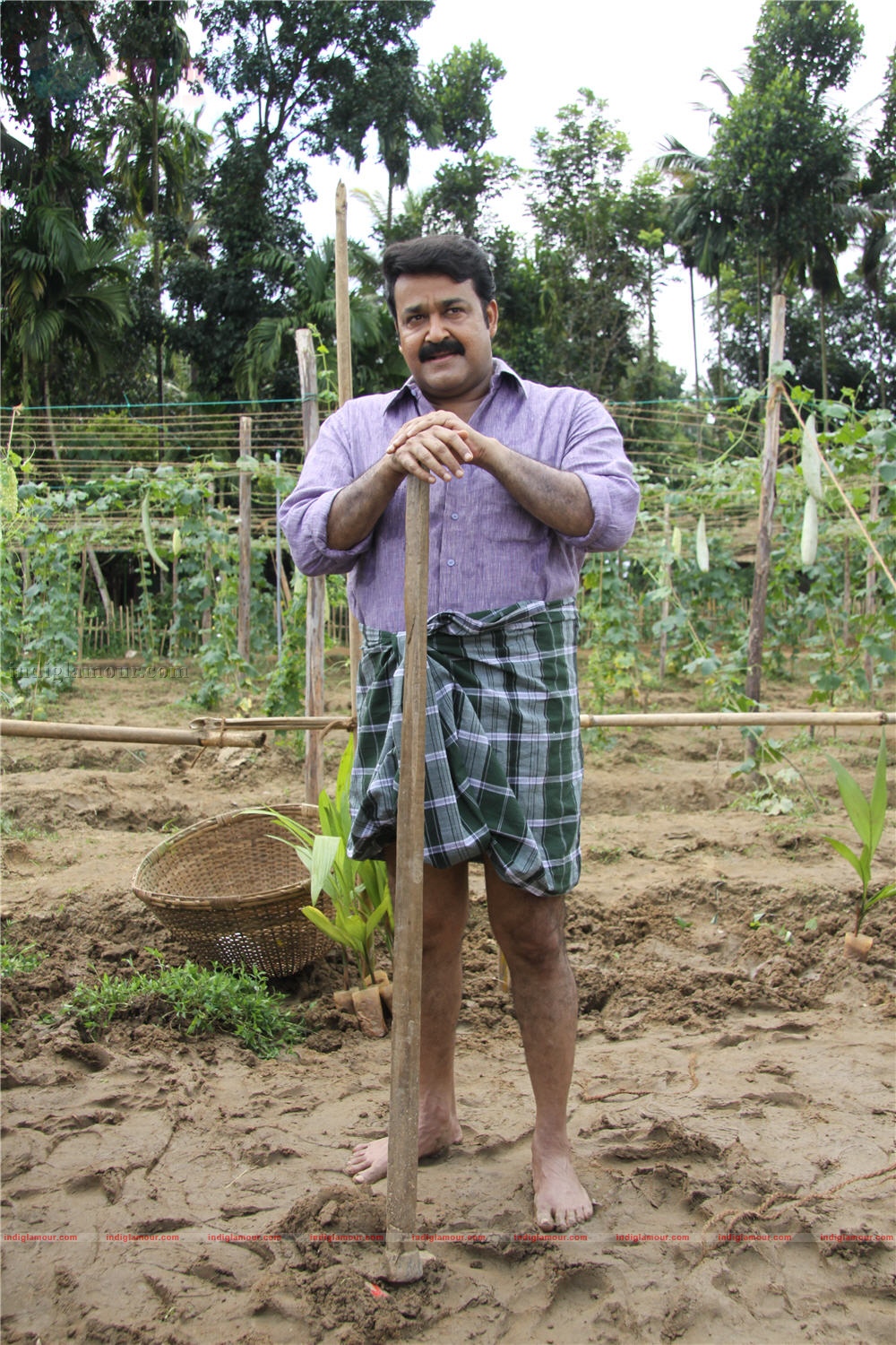 Ividum Swargam Aanu Movie hd photo