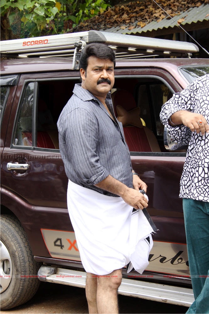 Ividum Swargam Aanu Movie hd photo