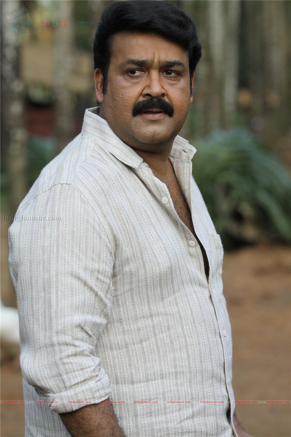 Ividum Swargam Aanu Movie hd photo