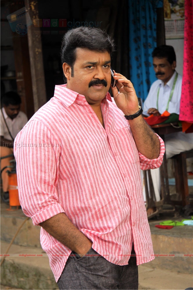 Ividum Swargam Aanu Movie hd photo