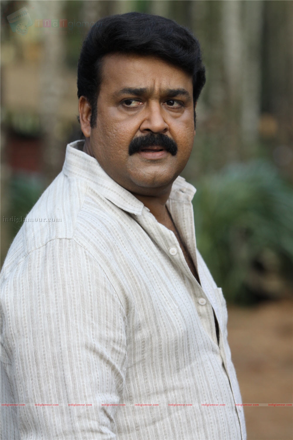 Ividum Swargam Aanu Movie hd photo