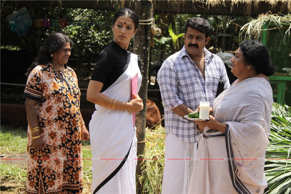 Ividum Swargam Aanu Movie hd photo