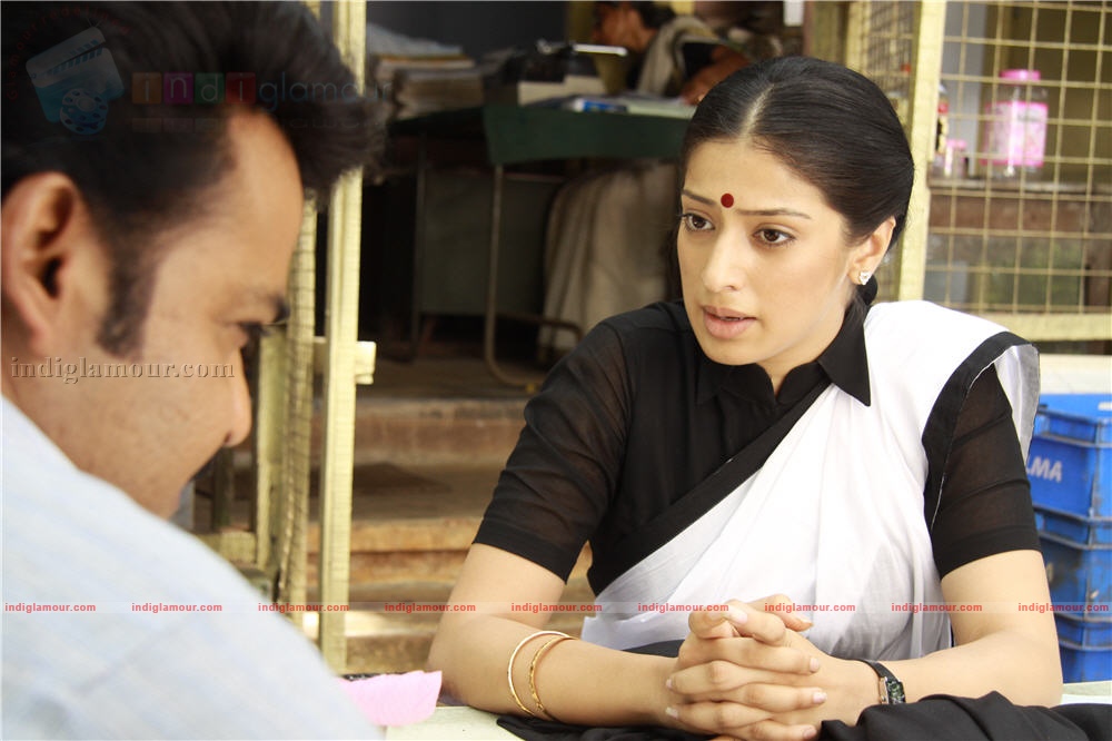 Ividum Swargam Aanu Movie hd photo