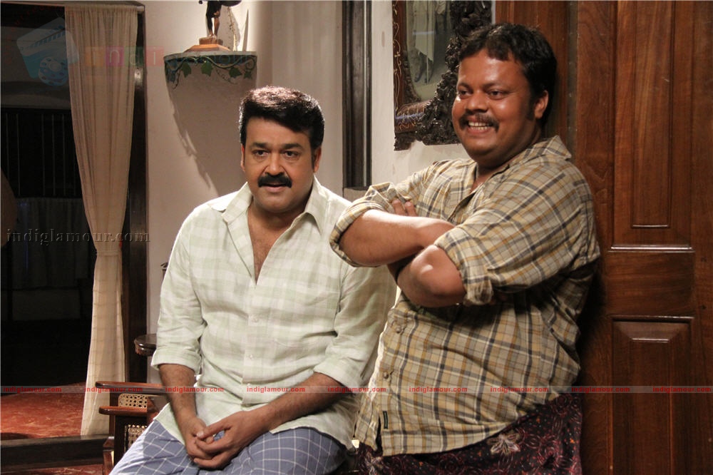 Ividum Swargam Aanu Movie hd photo