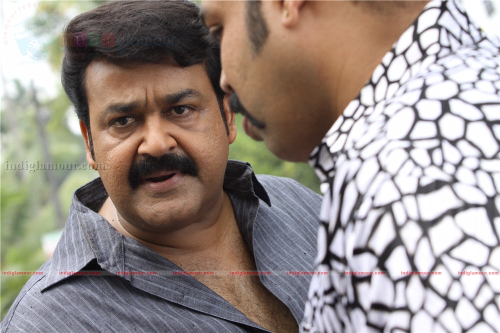Ividum Swargam Aanu Movie hd photo