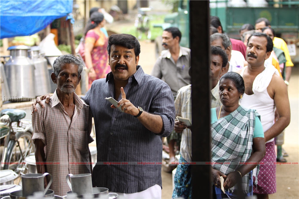 Ividum Swargam Aanu Movie hd photo