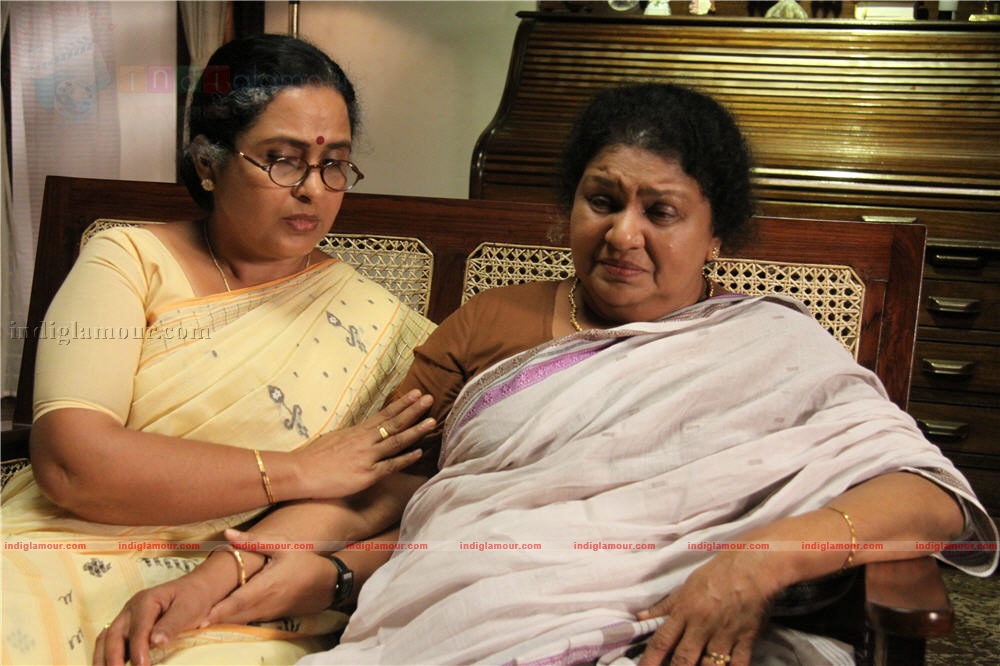 Ividum Swargam Aanu Movie hd photo