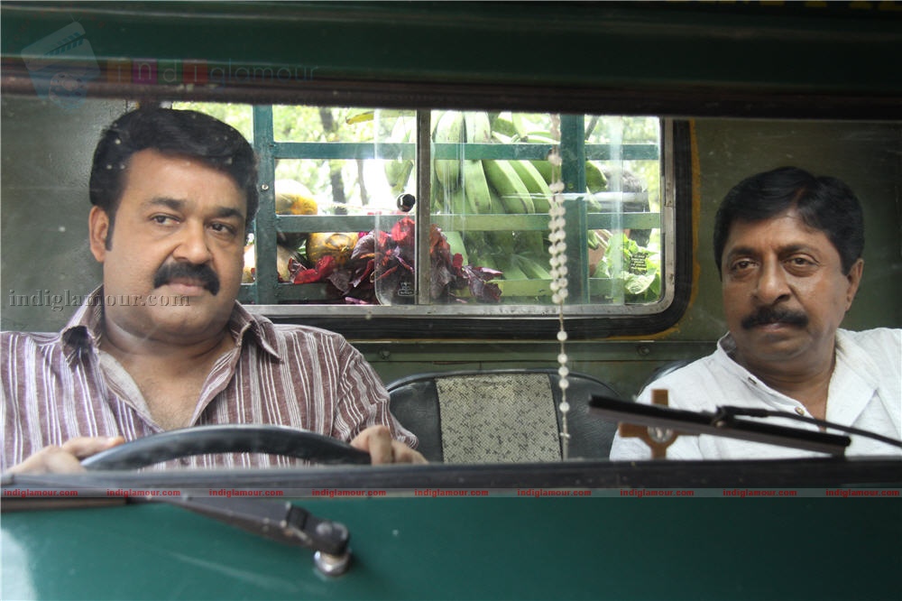 Ividum Swargam Aanu Movie hd photo