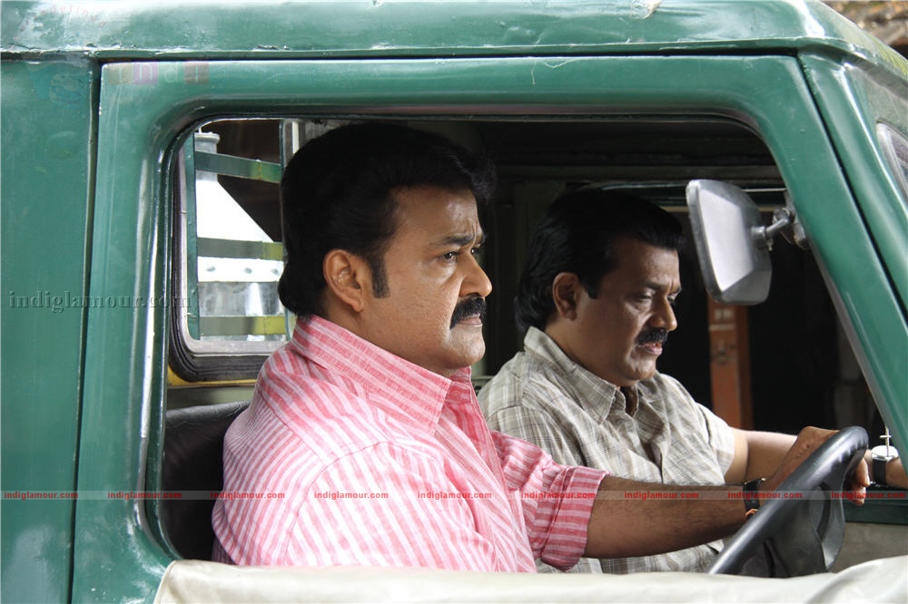 Ividum Swargam Aanu Movie hd photo