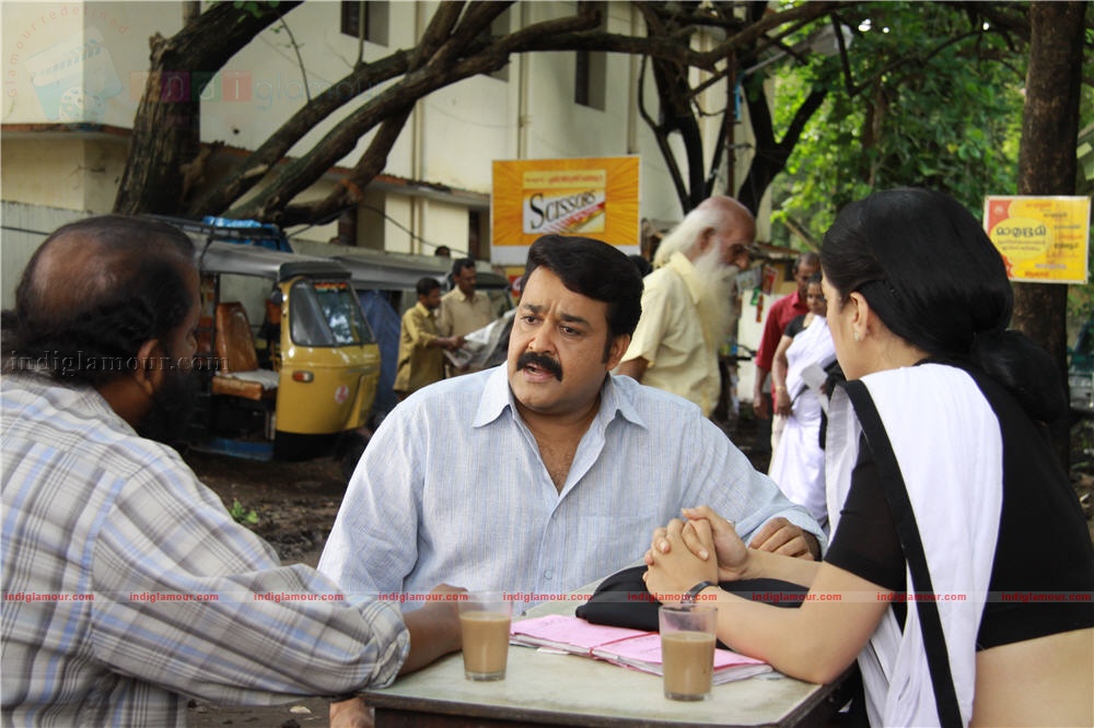 Ividum Swargam Aanu Movie hd photo