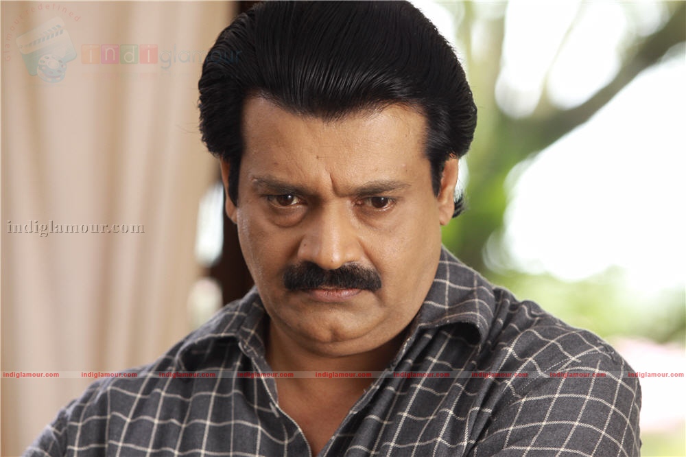 Ividum Swargam Aanu Movie hd photo