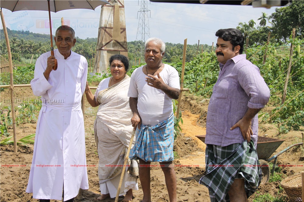 Ividum Swargam Aanu Movie hd photo