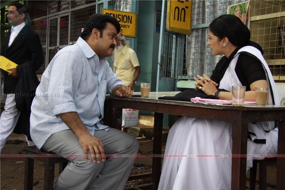 Ividum Swargam Aanu Movie hd photo