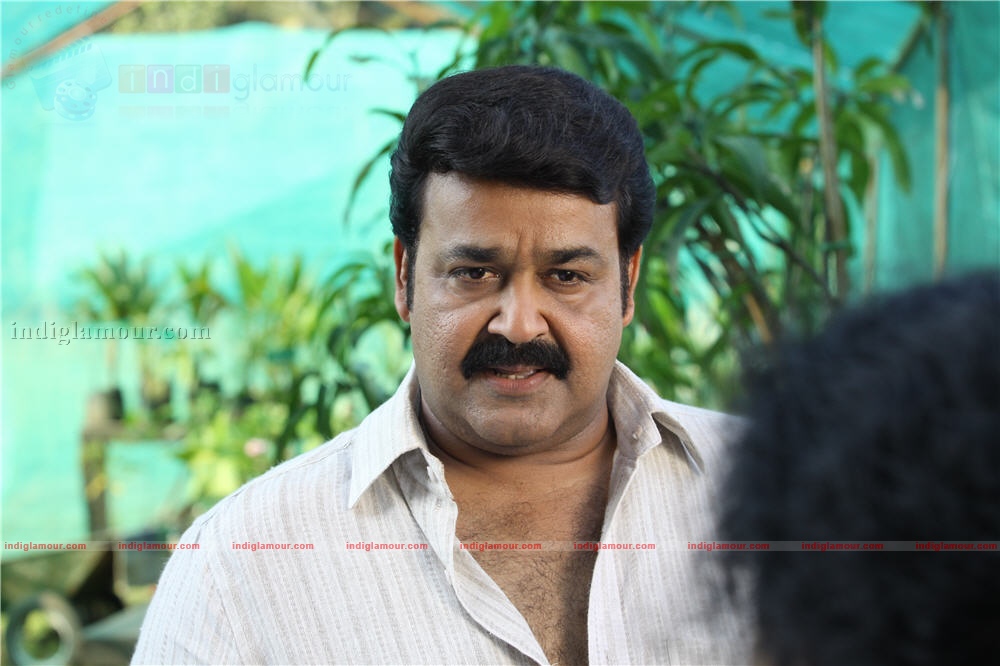Ividum Swargam Aanu Movie hd photo