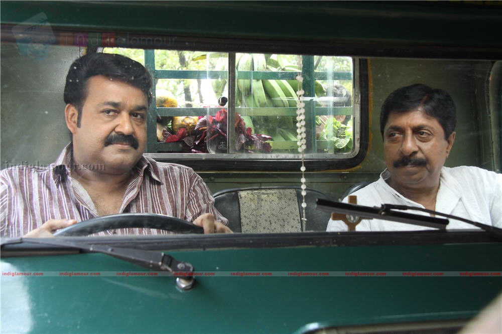 Ividum Swargam Aanu Movie hd photo