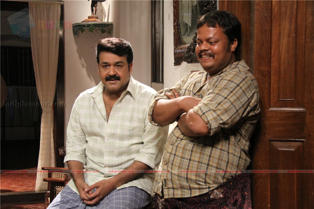 Ividum Swargam Aanu Movie hd photo