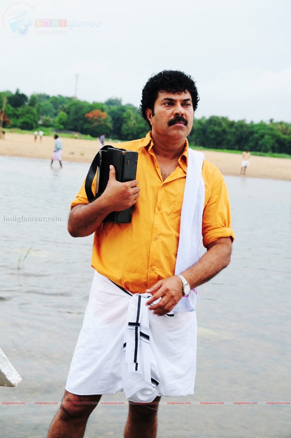 Loudspeaker Movie hd photo