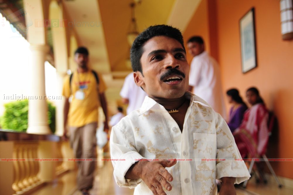 Loudspeaker Movie hd photo