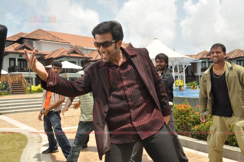 Robinhood Movie hd photo