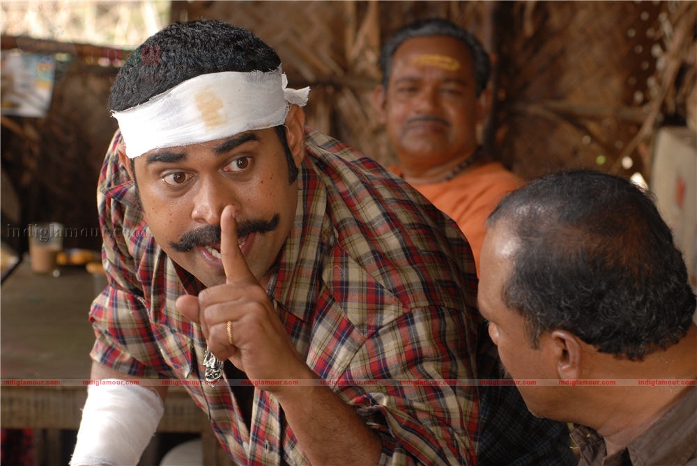 Chattambi Nadu Movie hd photo