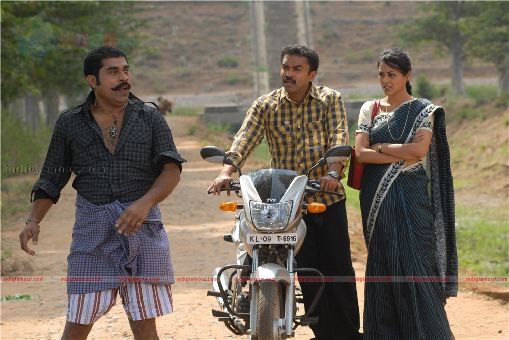 Chattambi Nadu Movie hd photo