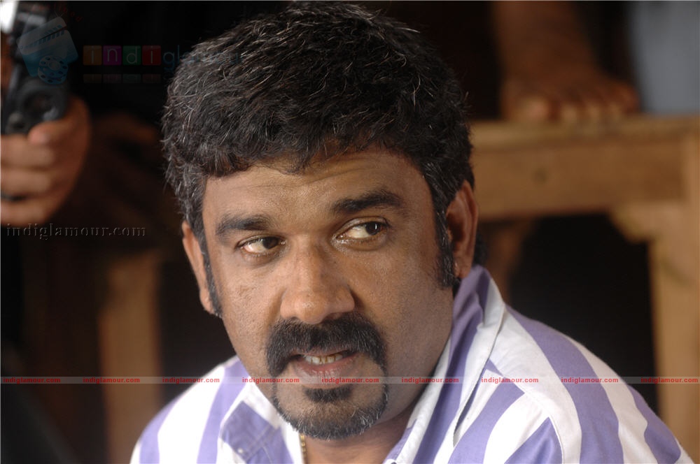 Paleri Manikyam Movie hd photo