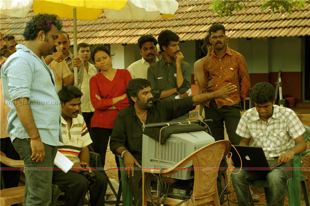 Paleri Manikyam Movie hd photo