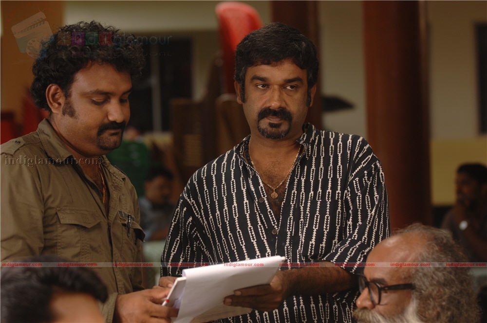 Paleri Manikyam Movie hd photo
