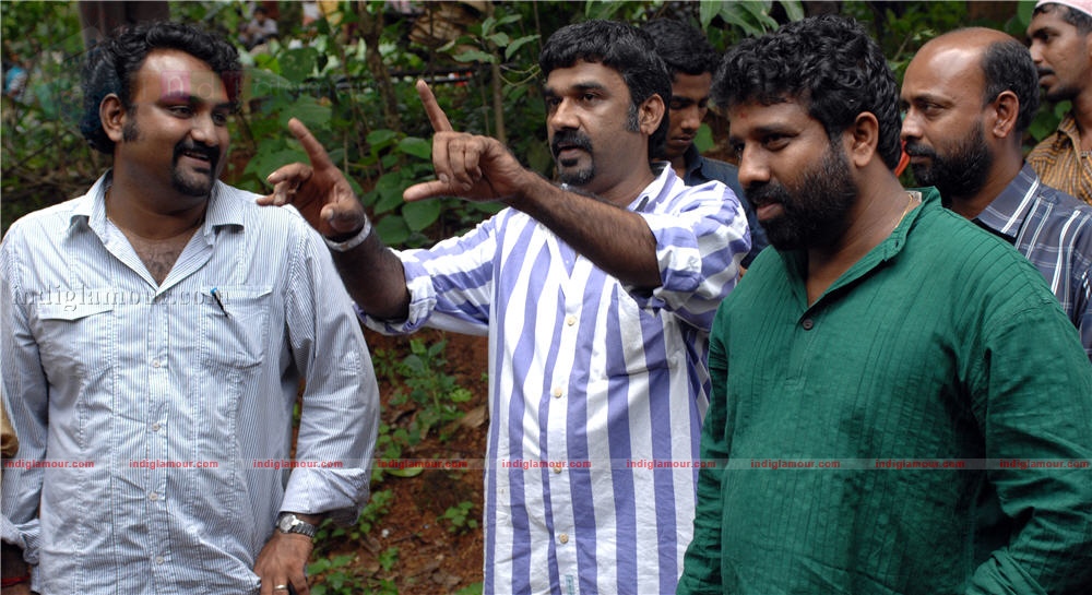 Paleri Manikyam Movie hd photo