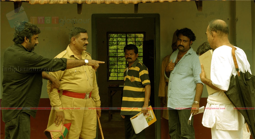 Paleri Manikyam Movie hd photo