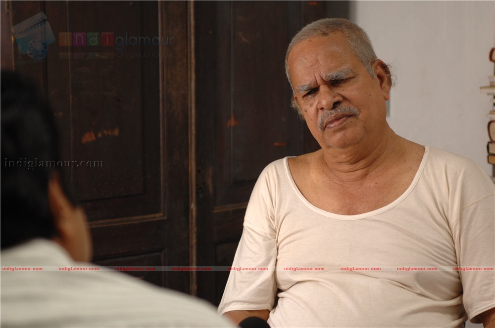 Paleri Manikyam Movie hd photo