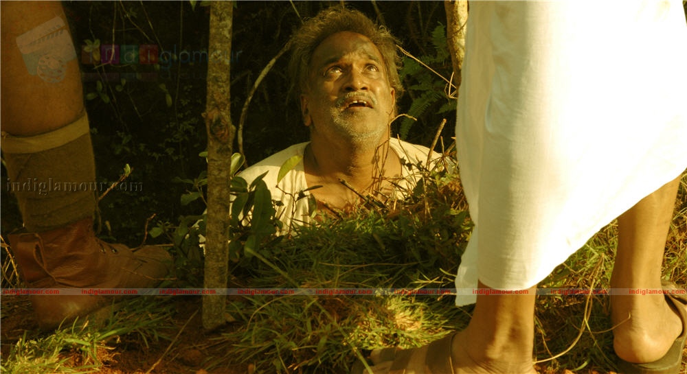Paleri Manikyam Movie hd photo